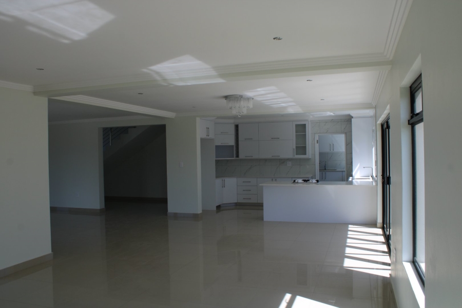 4 Bedroom Property for Sale in Kidds Beach Eastern Cape